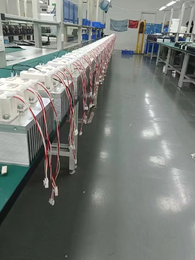 电力调解器泛起问题，，，，，我们该怎样检查呢？？